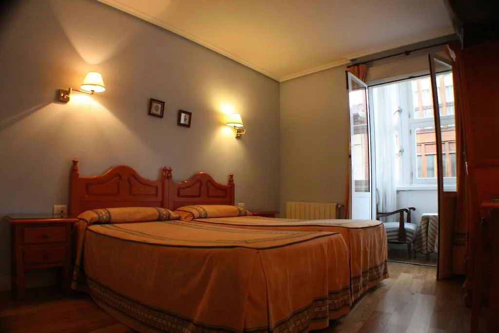 Pension Bilbao 2*,  Spain